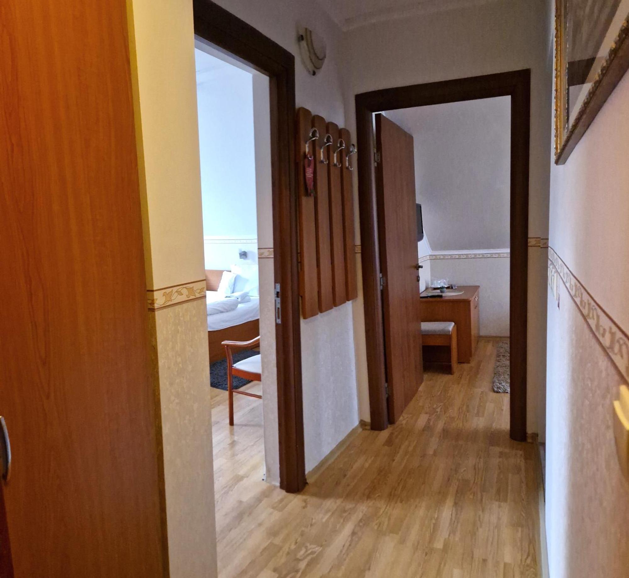 Pensiunea Veronica Băile Felix Kamer foto